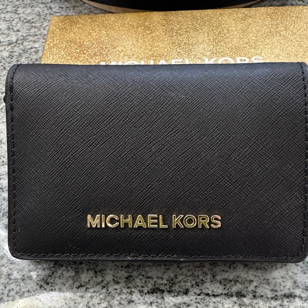Michael Kors wallet